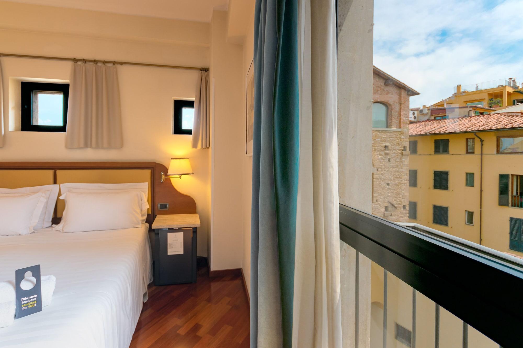 B&B Hotel Firenze Pitti Palace Al Ponte Vecchio Zewnętrze zdjęcie